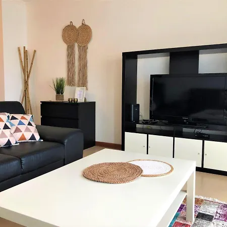 Mar Com Parking アパート ナザレ